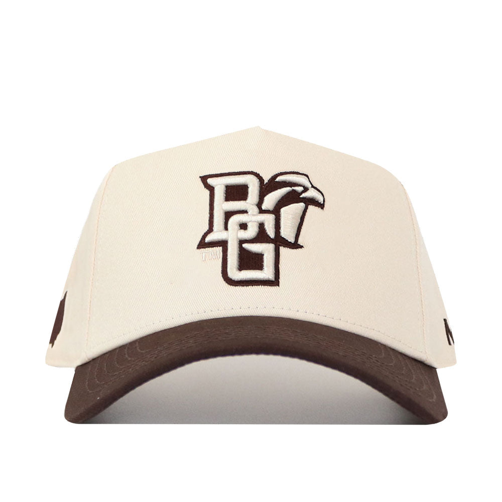 Introducing the No Rivals Bowling Green State Falcons Espresso Hat—a beige baseball cap with a brown brim, featuring an officially licensed, embroidered B G and falcon logo on the front. This stylish snapback offers both comfort and team spirit.