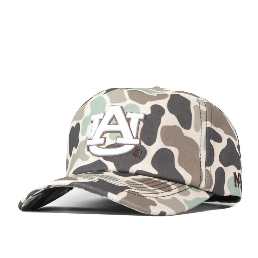 Introducing the Auburn Huntsman Hat by No Rivals—a 5-panel cap with duck camouflage patterning, a white embroidered AU logo on the front, and an adjustable snapback closure for a comfortable fit.