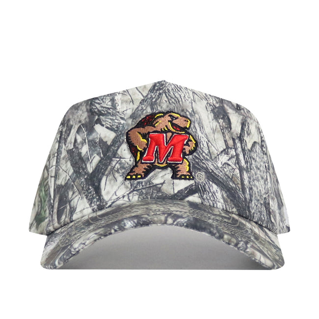 The No Rivals Maryland Outland Hat is an officially licensed snapback featuring the University of Maryland Terrapins mascot with a red M, crafted from high-quality cotton for lasting comfort in a classic camouflage design.