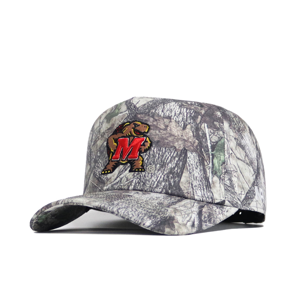 Show your Maryland pride with the No Rivals Maryland Outland Hat, featuring Testudo above a red M on the front. This officially licensed snapback sports a camouflage design and is made from high-quality cotton for comfort and style.
