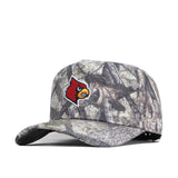 The Louisville Outland Hat by No Rivals is a camouflage snapback with a red and black Cardinals logo, made of high-quality cotton. This officially licensed cap has a curved brim and adjustable back strap.