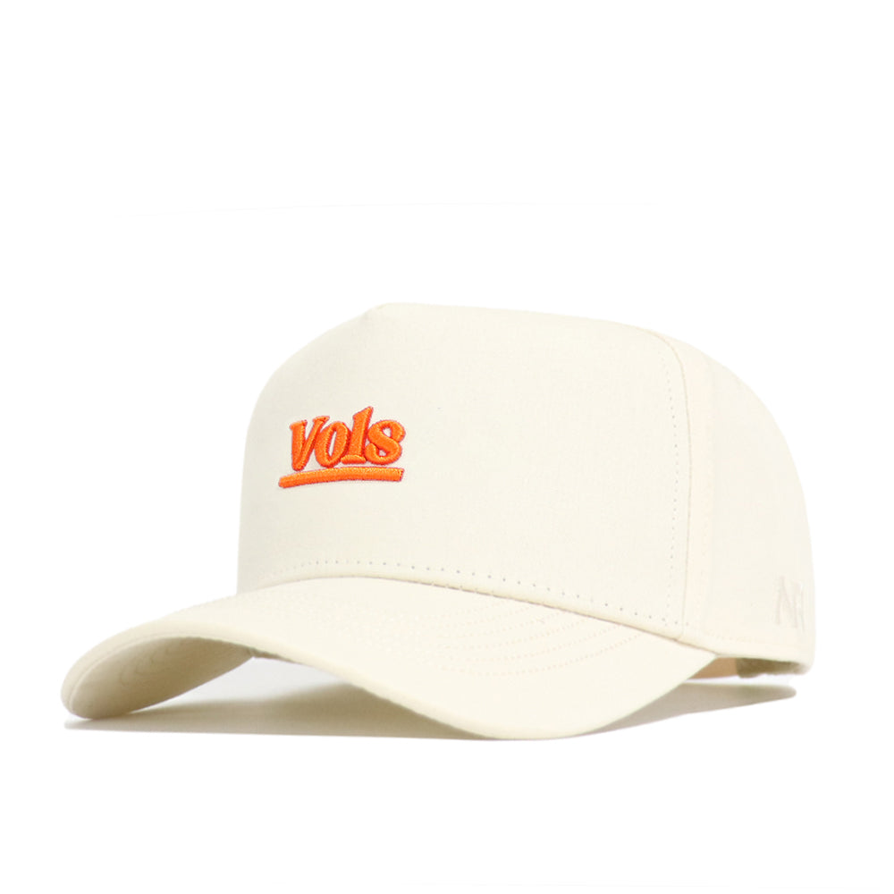 The No Rivals Tennessee Sideline Hat is a cream-colored baseball cap with "Vols" embroidered in orange, made from high-quality cotton. This snapback hat has a curved brim and structured crown for a comfortable fit.