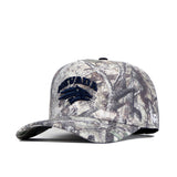 The No Rivals Nevada Wolfpack Outland Hat features a camouflage pattern, NEVADA and wolf logo in navy embroidery, high quality cotton, structured crown, curved brim, and an adjustable snap back.
